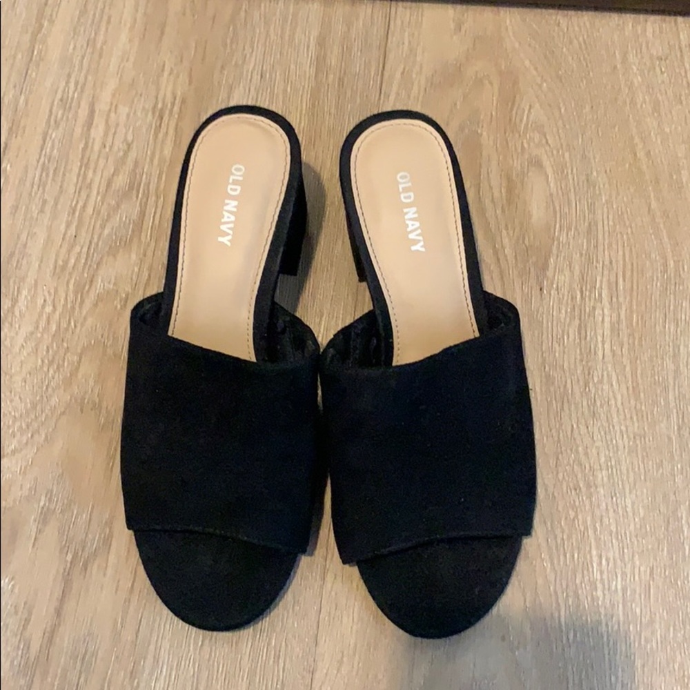 🎀 Black faux suede shoes 🎀